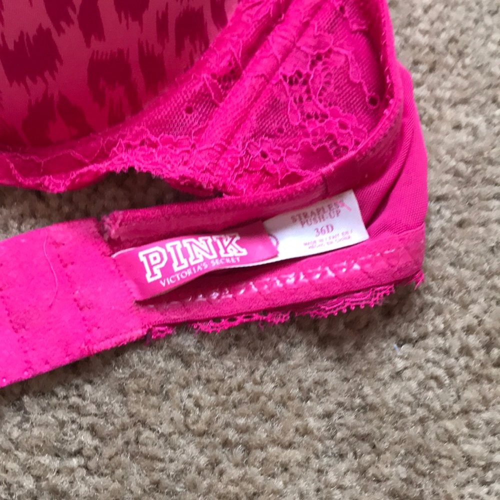Victoria Secret Bra 🌸 - Picture 2 of 3